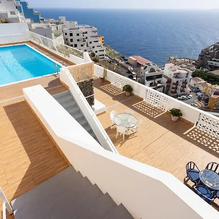 Apartman Home2book Stunning Sea Views & Pool,